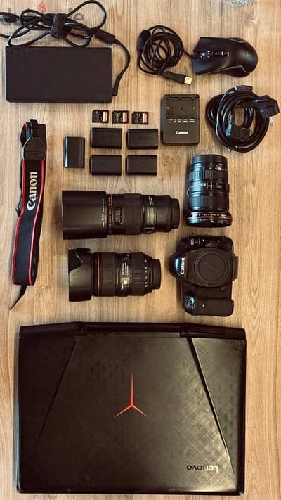 Laptop lenovo Y910 Canon 5D Mark 4 lenses batteries Charger 3 SD