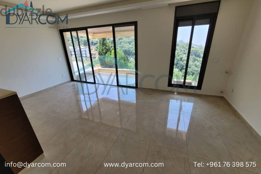 DY2579 - Blat New Apartment for Sale! 0