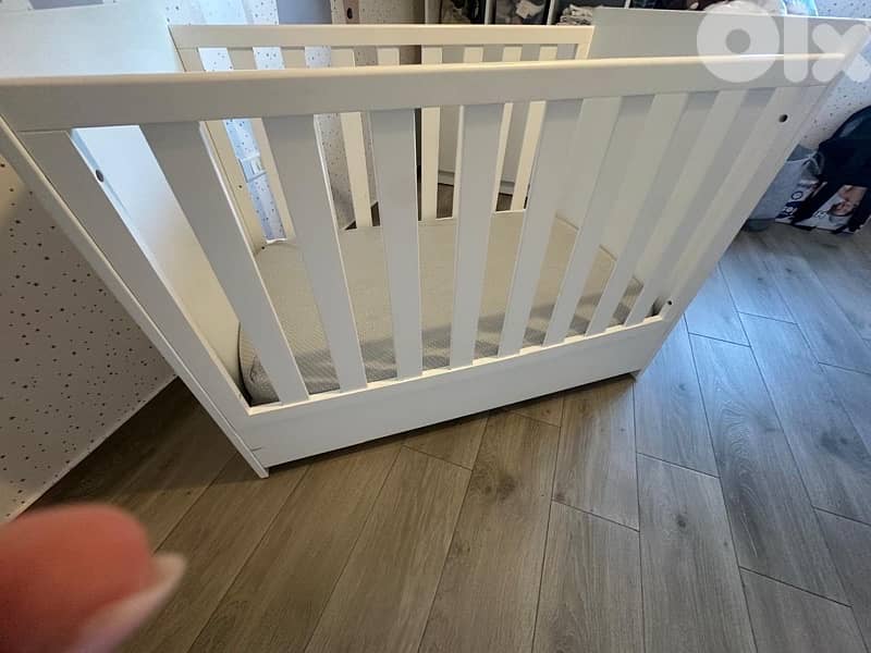 baby bed with mattresse 2