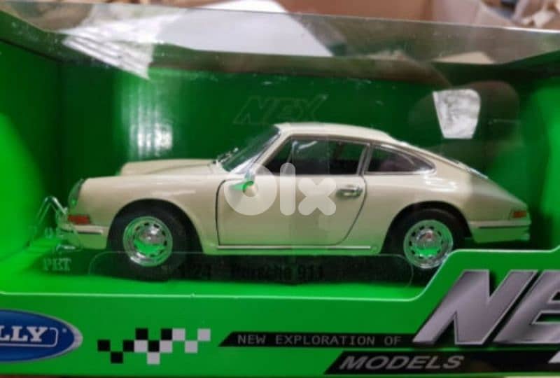 Porsche 911 (1964) diecast car model 1;24 1