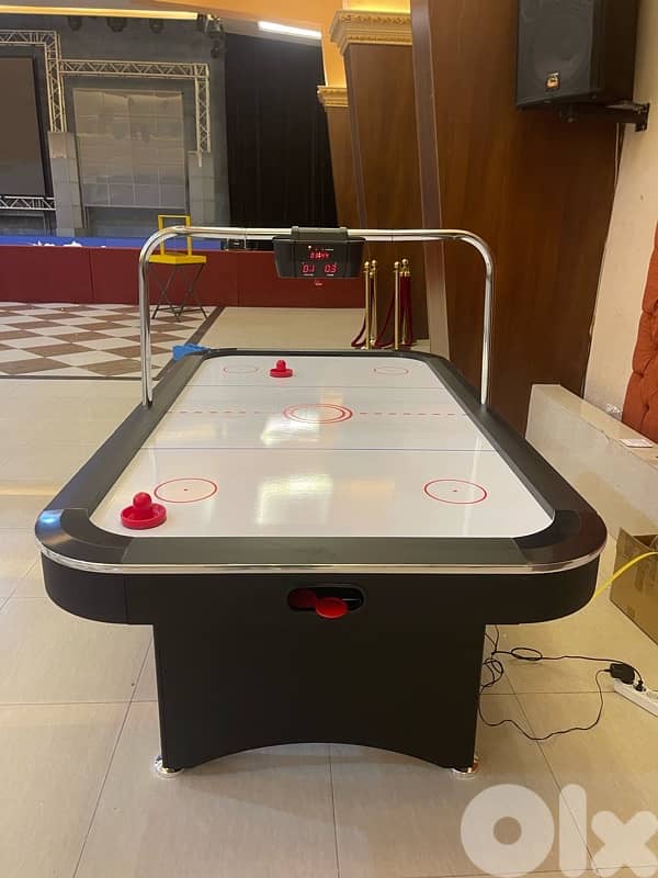 7FT Electronic Scorer Air Hockey Table 1