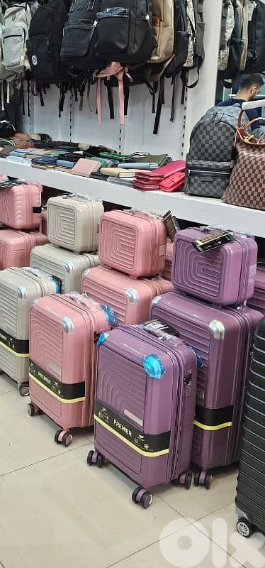 50% OFF Partner Swiss set 4 bags polycarbonate unbreakable 0