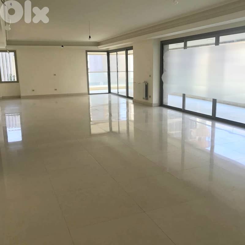 Apartment for sale in Koraytem/ Calm area/ Spacious/ close AUB, Rawche 0