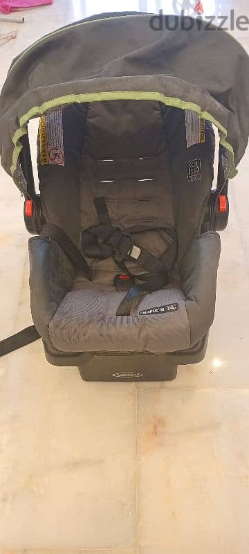 car seat -  كرسي سيارة للاطفال 1