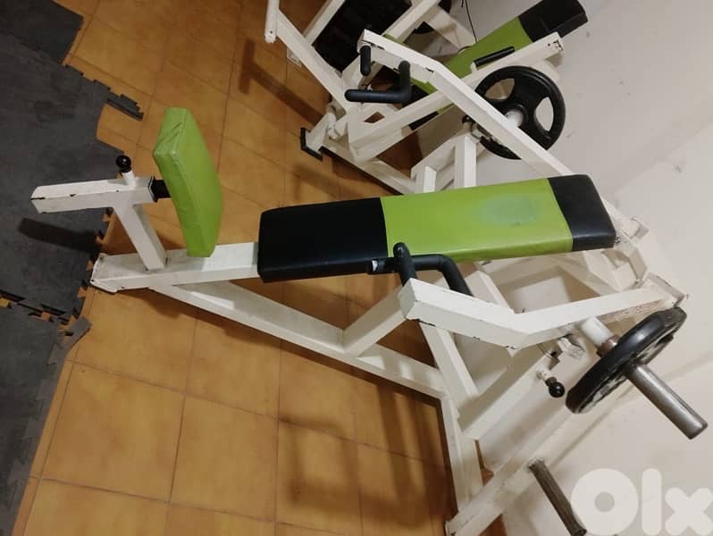 hammer incline chest press 1