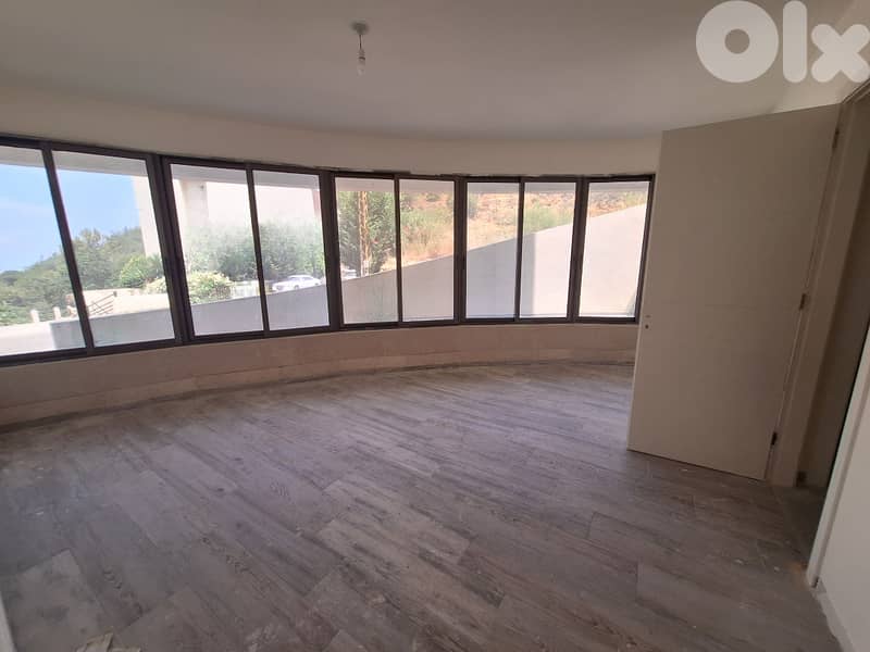 Ground Floor Apartment for Sale in Mansourieh 0