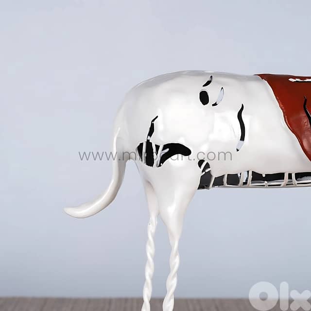 Shattered Ride Sculpture | Bleached Horse, Crimson Lie | Resin Decor 4