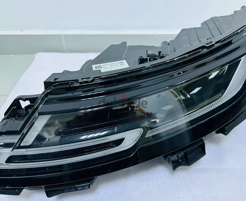 Range Rover / Jaguar Genuine Parts – Lights, Engines, Body and More 1