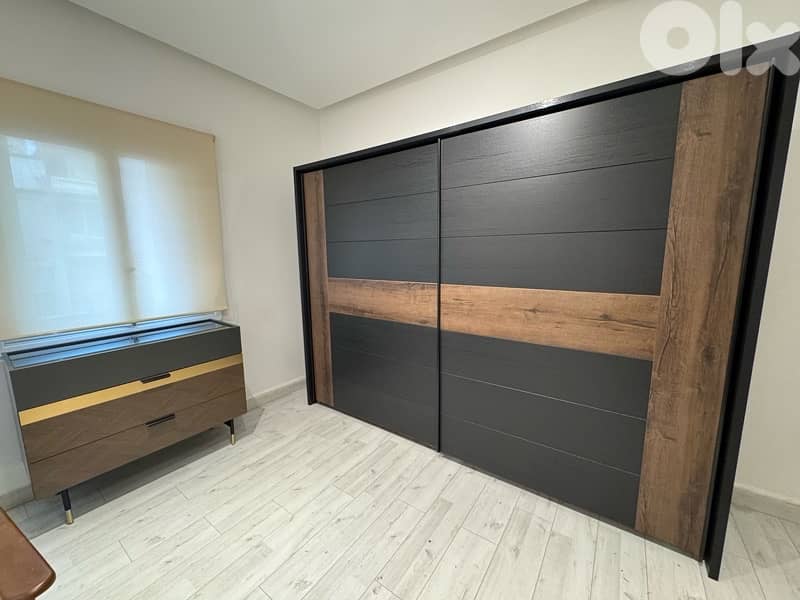 Chest of Drawers - Stylish, Modern, Classy 2