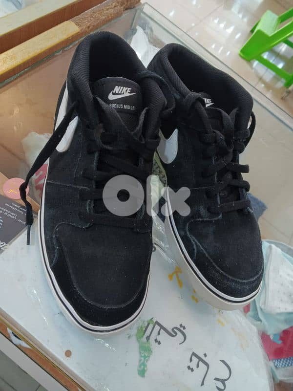 Nike shoes size 45 1