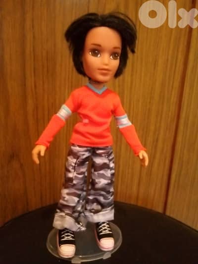BRATZ CADE 1ST EDITION MGA 2001 Rare Great doll in Outfit+Converse=30$
