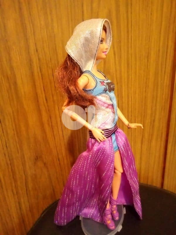 FASHIONISTA IN THE SPOTLIGHT ARTICULATED Mattel2010 SWAPPIN great doll 8