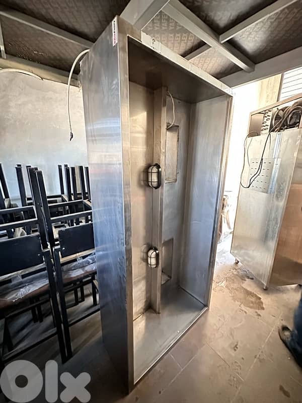 Kitchen & bar equipment for sale in great condition. 18