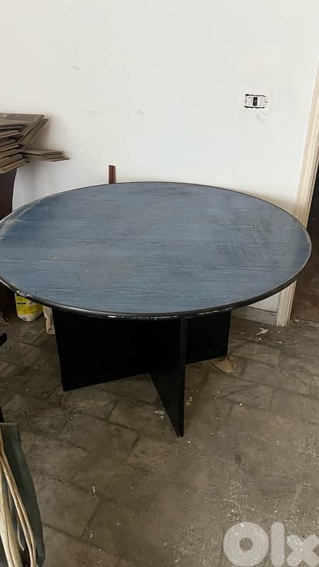 shop decor for sale دكور محل البسة للبيع 9