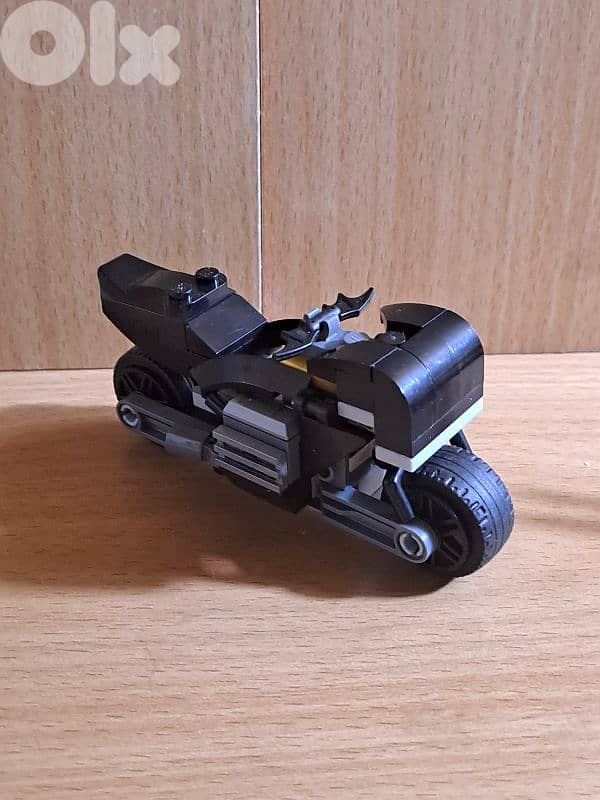 Lego original toys creator , price in pic 2
