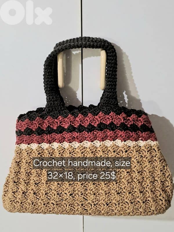 Women handbag, all in excellent condition 8