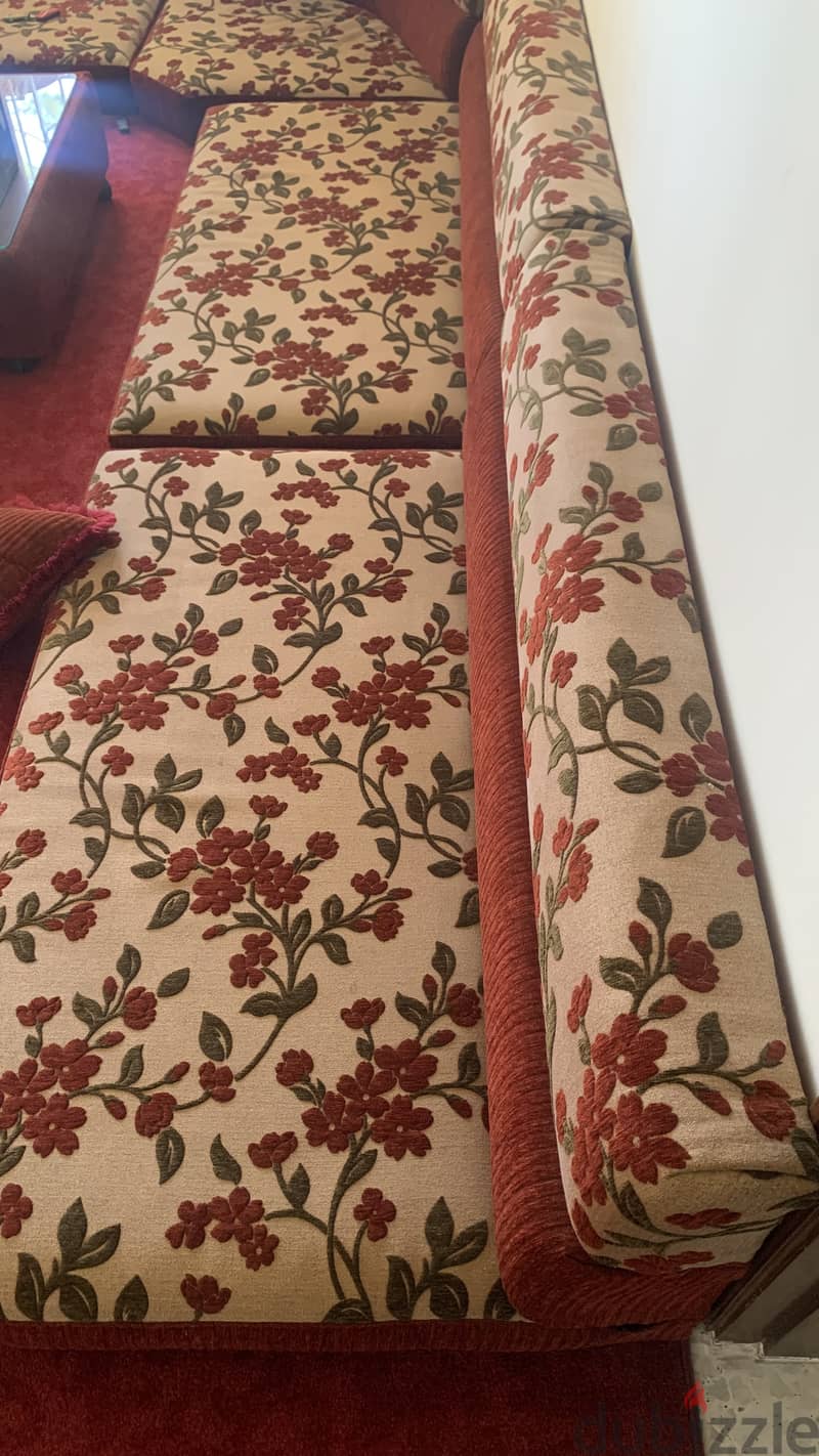 غرفة جلوس عربيه ممتازه غير مستعمله 1