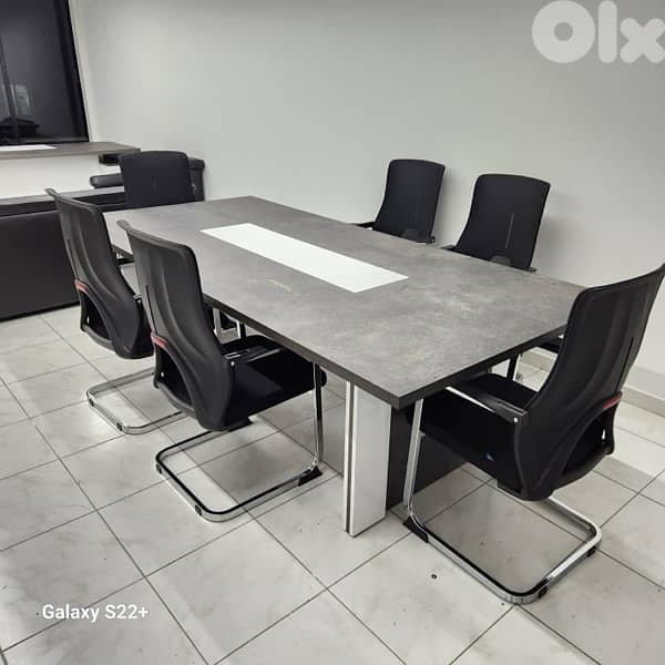 Conference Tables               طاولات اجتماع 11