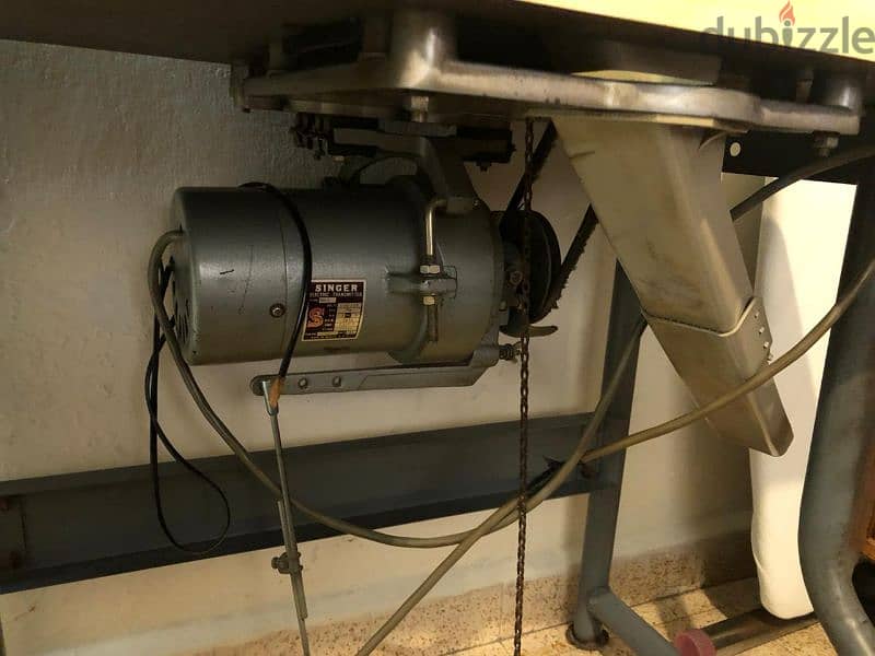 مكنة حبكة صناعية SINGER 1