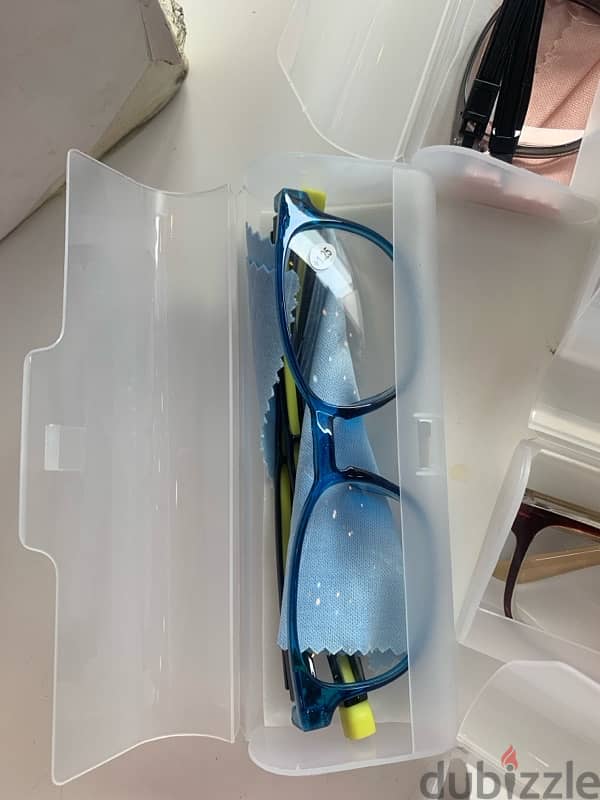 unisex Medical eyeglasses (new) all strengths (1, 1.25 --> 4) 2