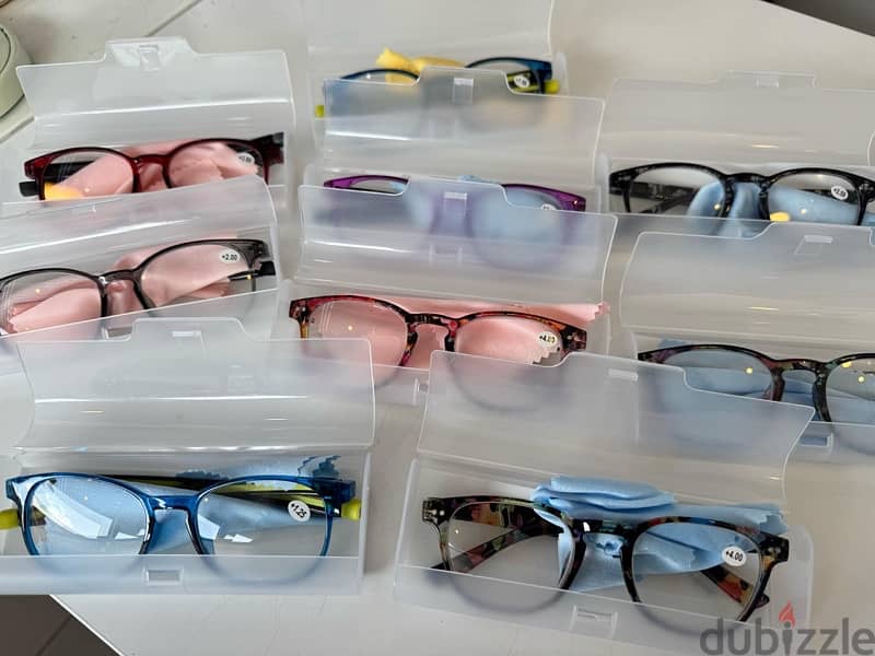 unisex Medical eyeglasses (new) all strengths (1, 1.25 --> 4) 12
