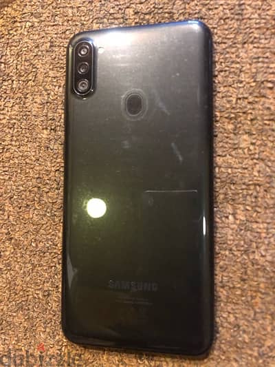 تليفون a11 ولا جرح ومش مفكوك