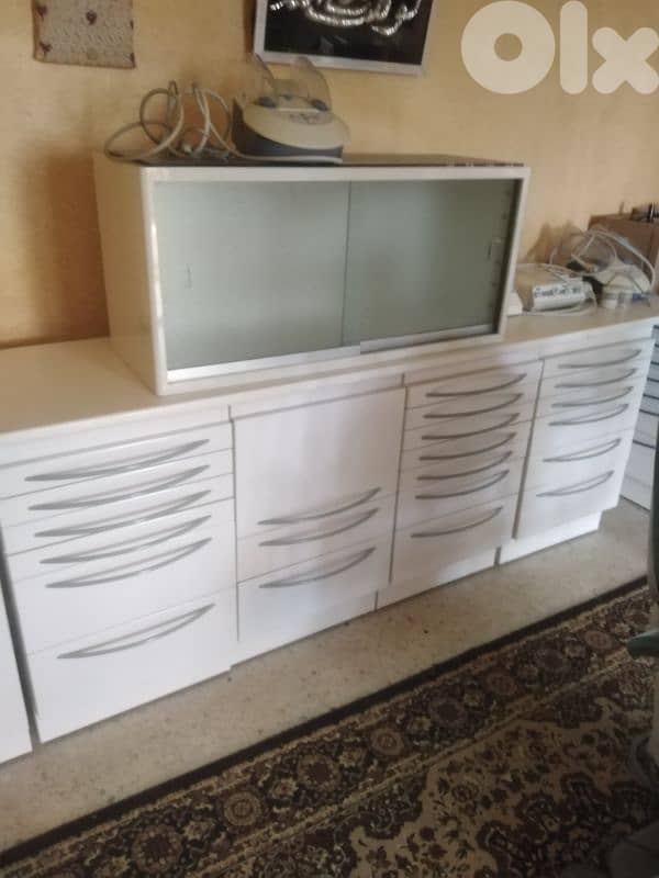 dental cabinet 3