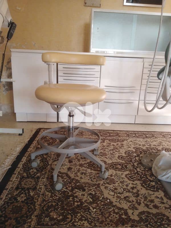 dental cabinet 4