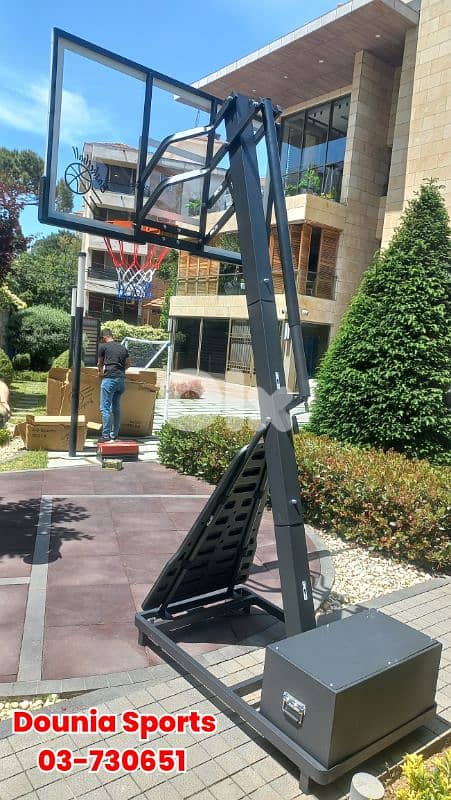 only 580$ movable basketball hoop (super easy slam dunk) 1