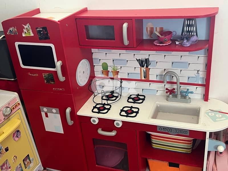 Toddler Role Play Kitchen 1