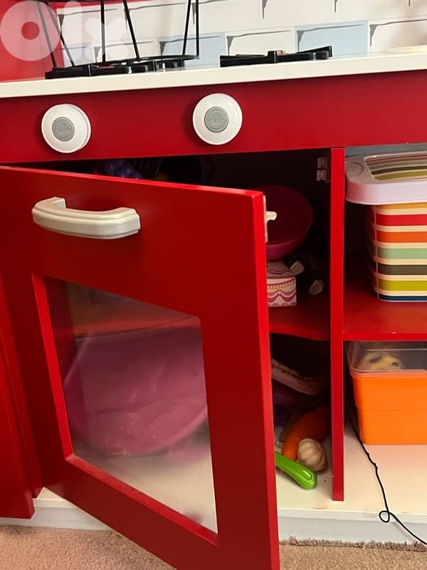 Toddler Role Play Kitchen 2