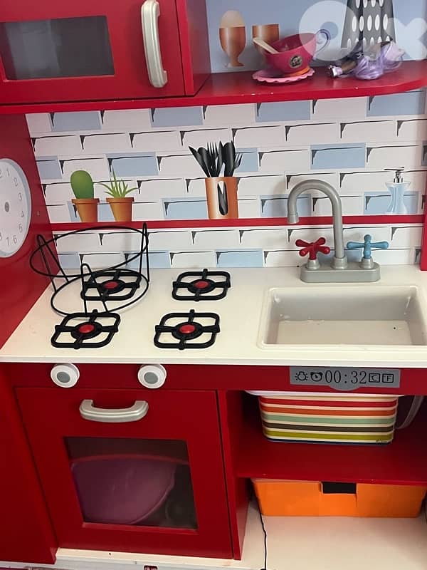 Toddler Role Play Kitchen 4