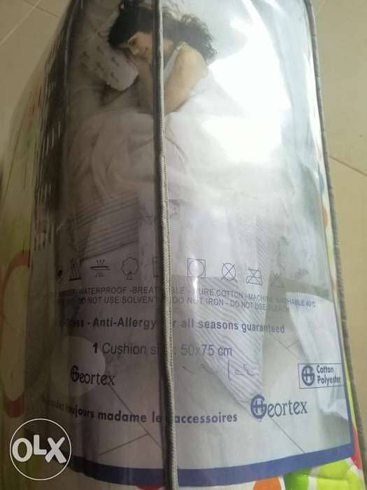 Couvre lit single for 2 beds / غطاء لتخت مفرد عدد ٢{ 1