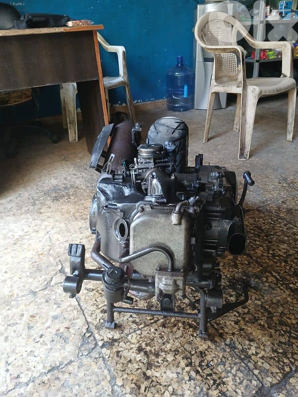 يوجد كسر fedal sym 150 cc 0