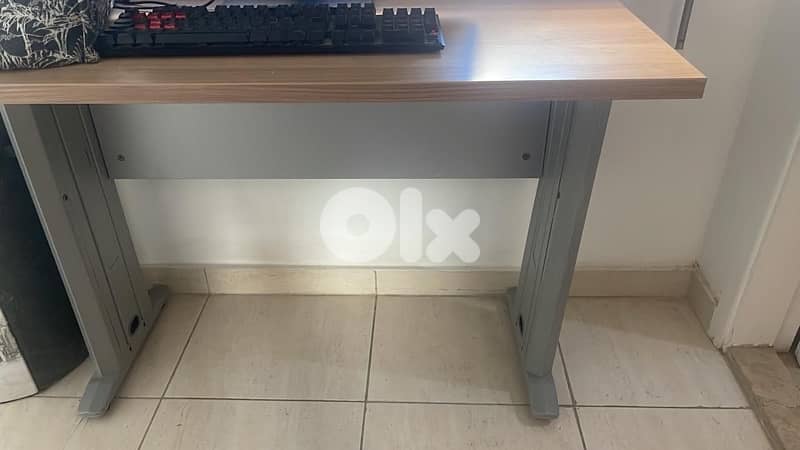 desk for sale 1