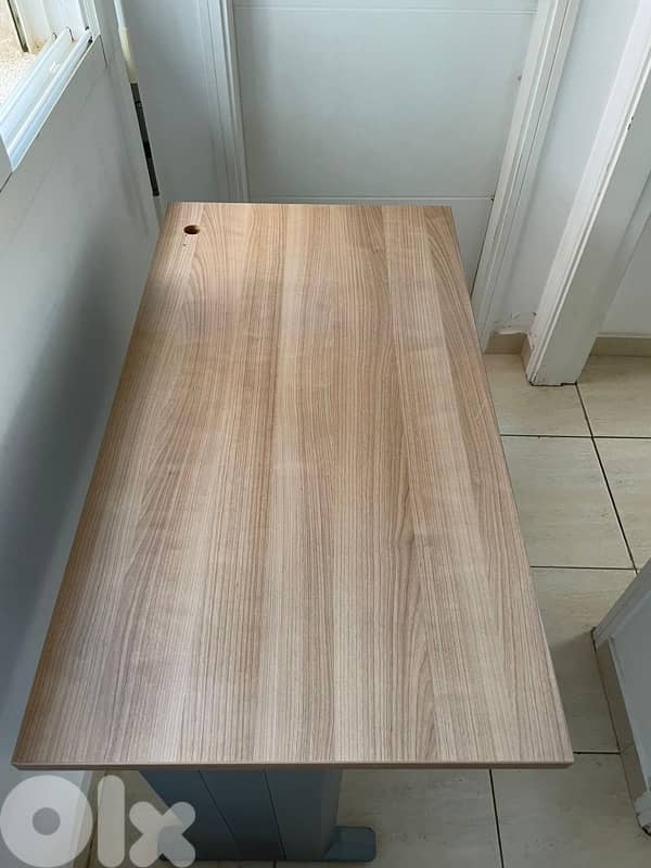 desk for sale 2