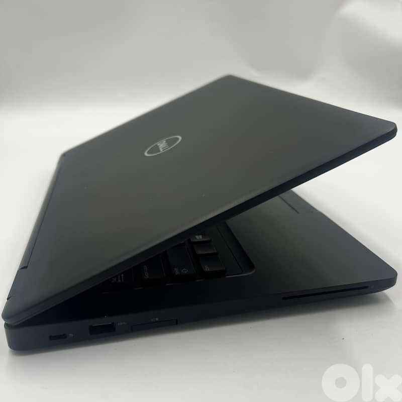 5537- Used Laptop Dell Latitude 5490 3