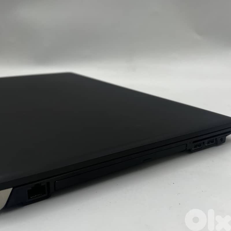 5496- Used Toshiba Tecra A50-C 8