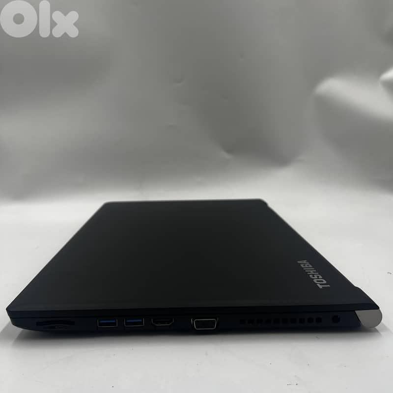 5496- Used Toshiba Tecra A50-C 12