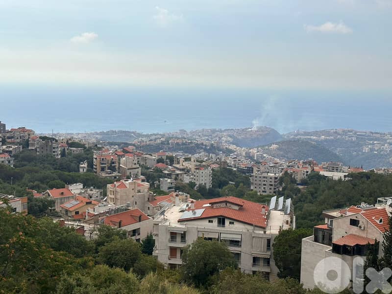 Apartment for sale in Ain Aar 0