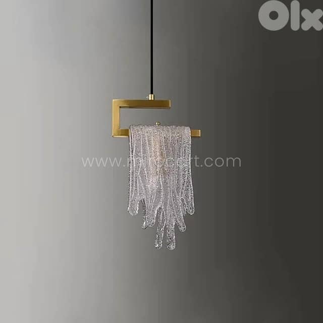 Flowing Waterfall Pendant Light – Liquid Gold Brass & Glass 7
