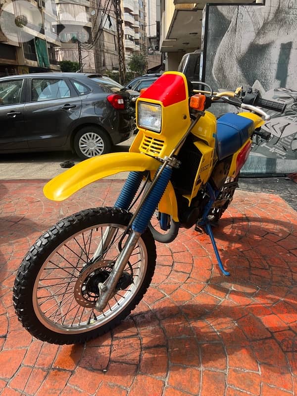 Suzuki RH 250 cc 1984 old school 1