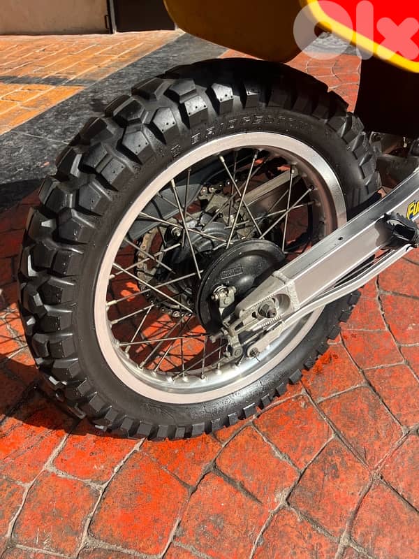 Suzuki RH 250 cc 1984 old school 6