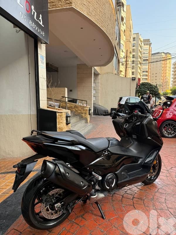 Yamaha Tmax 560 cc 2024 company Source 5