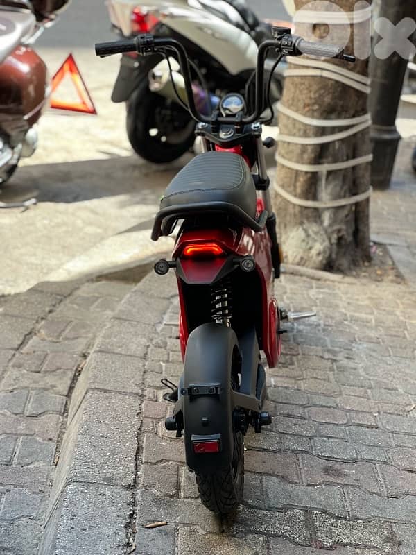 Honda Dax Electric 400 watts 4