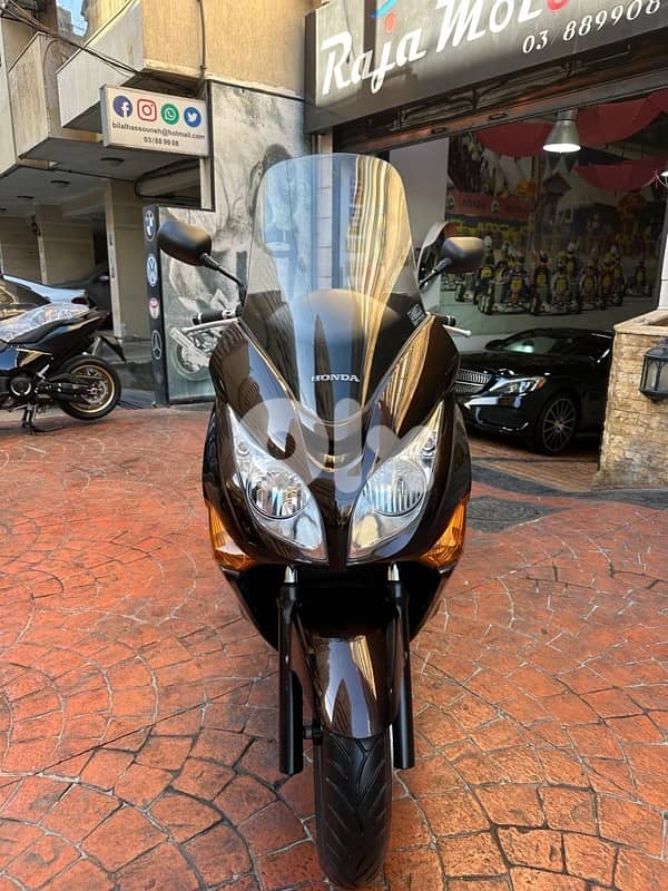 Honda silverwing GT 400 cc ( Tmode) Japanese 3800$ 7