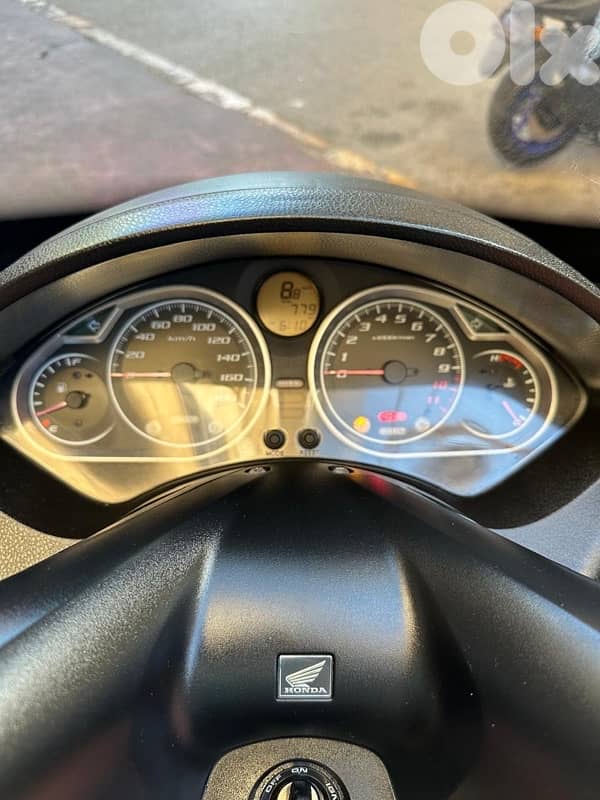 Honda silverwing GT 400 cc ( Tmode) Japanese 3800$ 9