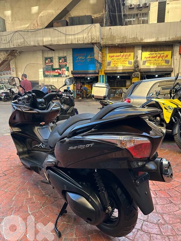 Honda silverwing GT 400 cc ( Tmode) Japanese 3800$ 11