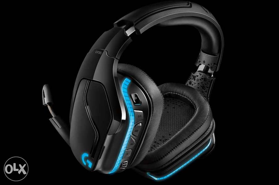 Logitech G935 Wireless 7.1 Surround Sound LIGHTSYNC Gaming Headset 3