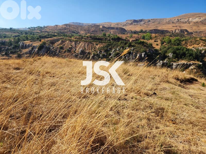 L18238-3,203 SQM Land For Sale in Majdel Tarchich 0